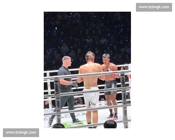 马克亨特对决布洛克传奇重拳之夜经典战役解析幕后故事全记录回顾